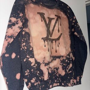 Stylish Black and Pink Drip Logo Sweater